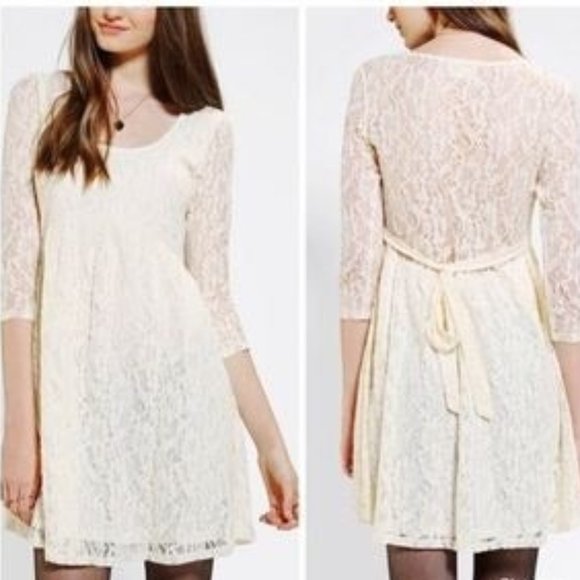 Urban Outfitters Dresses & Skirts - Urban Outfitters Pins and Needles Lace Dress
